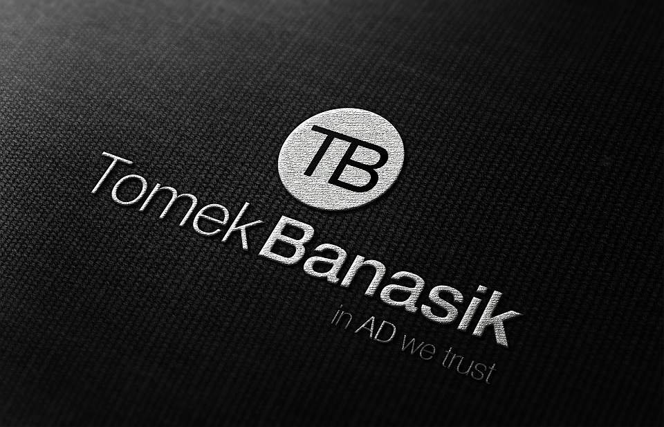 Tomek Banasik logo mokup