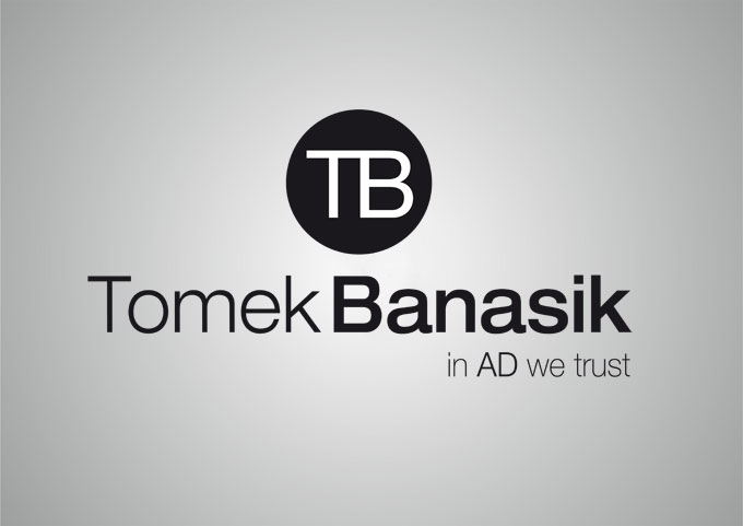 Tomek Banasik logo mokup