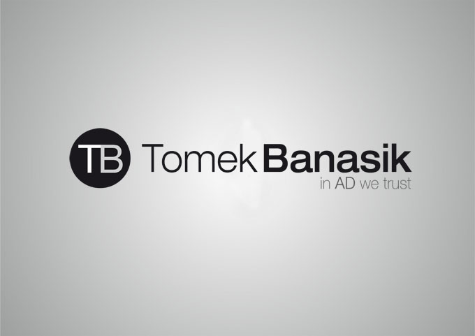 Tomek Banasik logo mokup