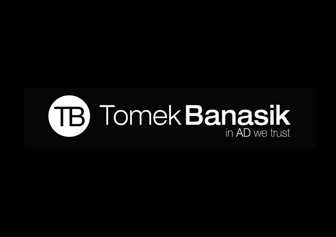 Tomek Banasik logo mokup